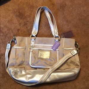 Gold Coach Bag 💼